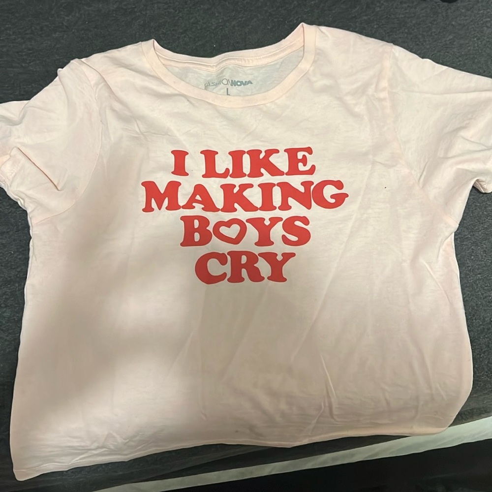 NWT pink graphic tee